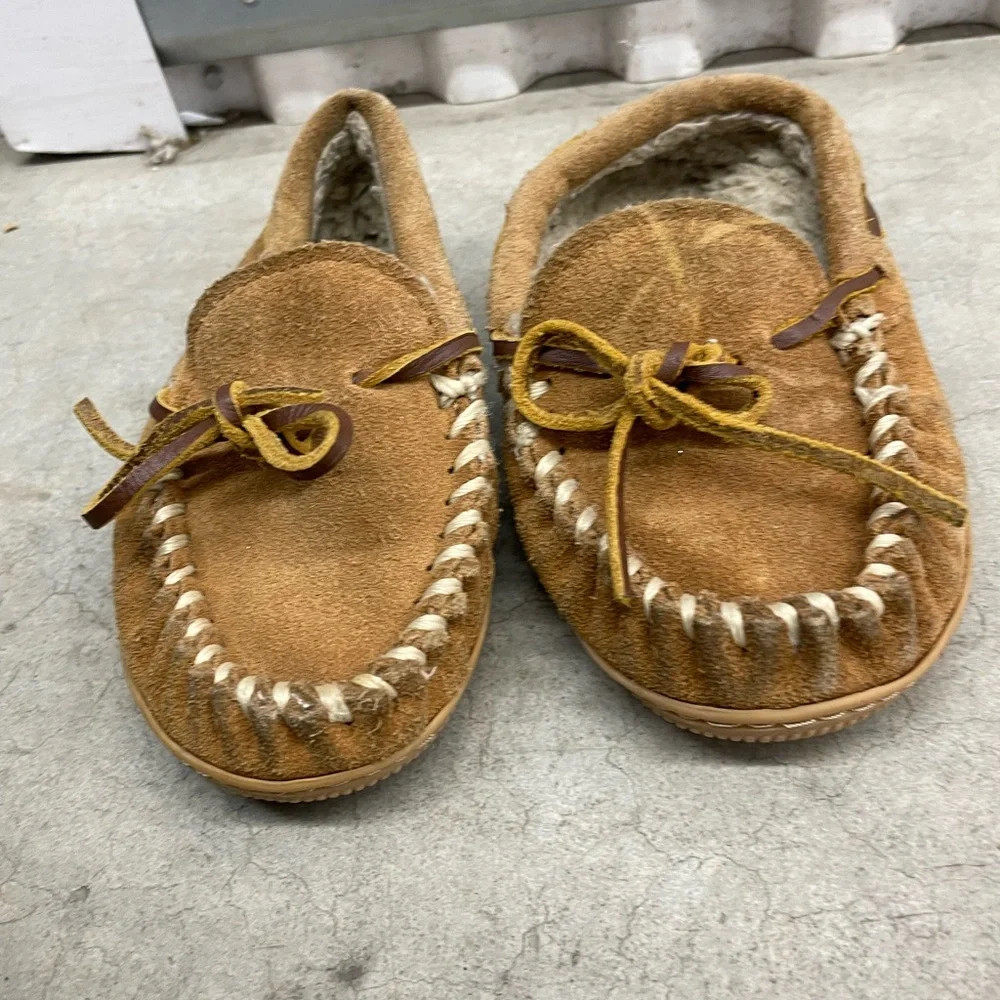 Minnetonka Kids Moccasins Size 12